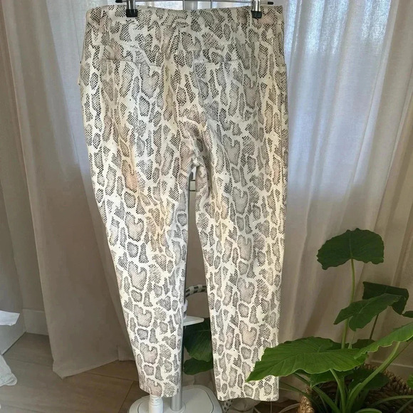 Jagger & Stone Snake Skin Lace Up Pants size 10 - Picture 7 of 7